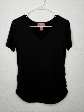 Expressions Black V-Neck Short Sleeve Tee